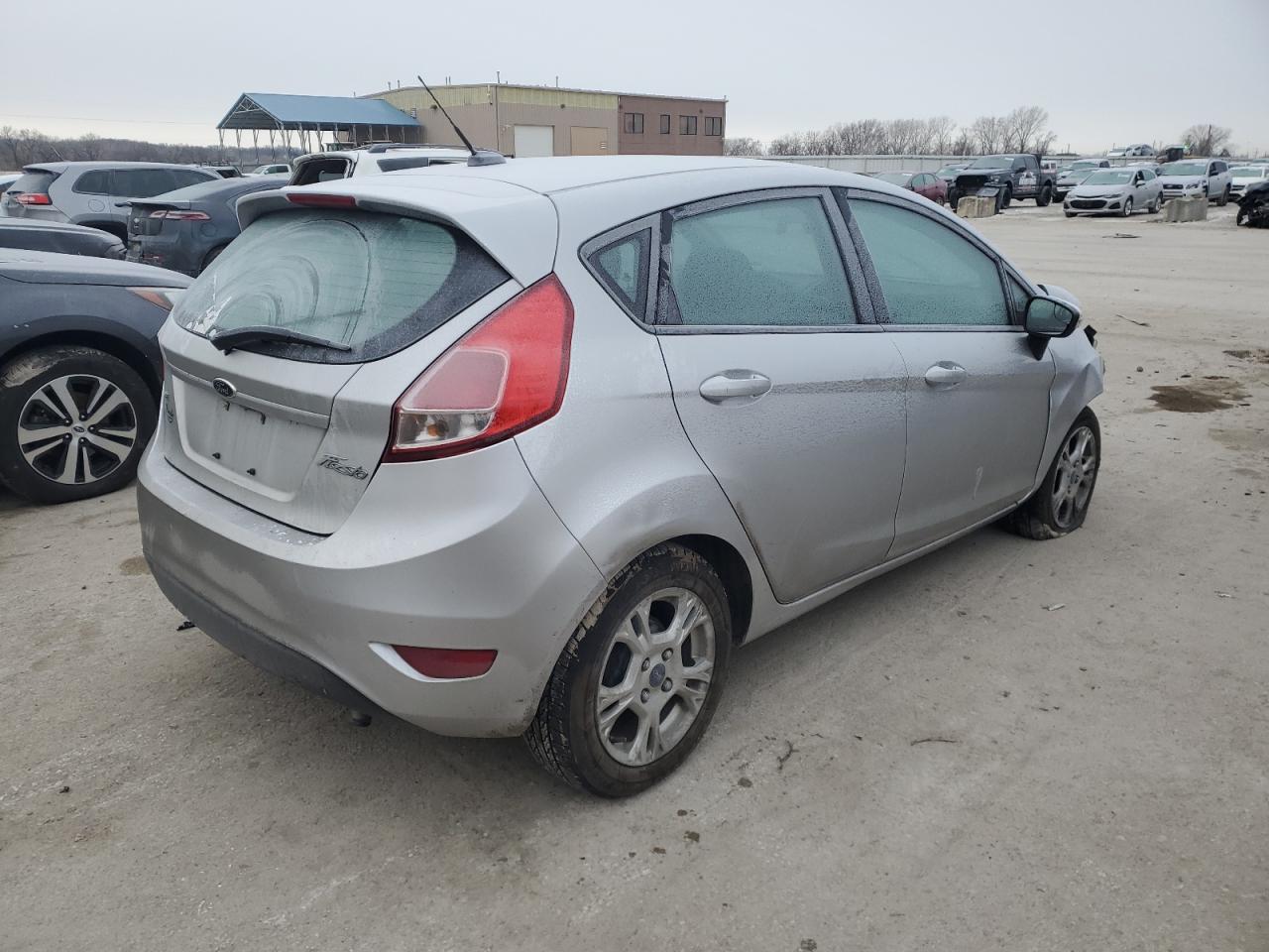 2014 Ford Fiesta - Image 3