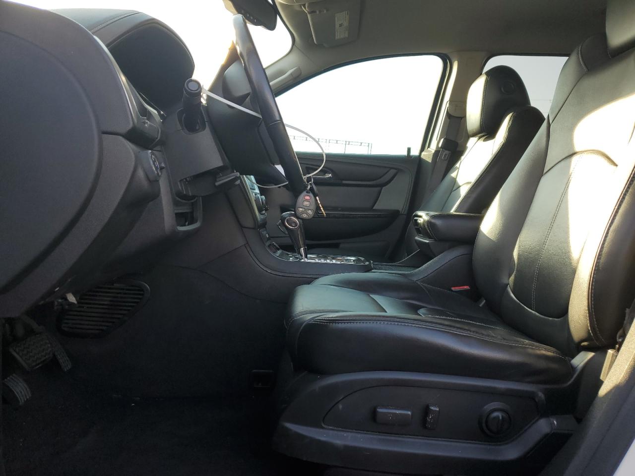2013 GMC Acadia - Image 7