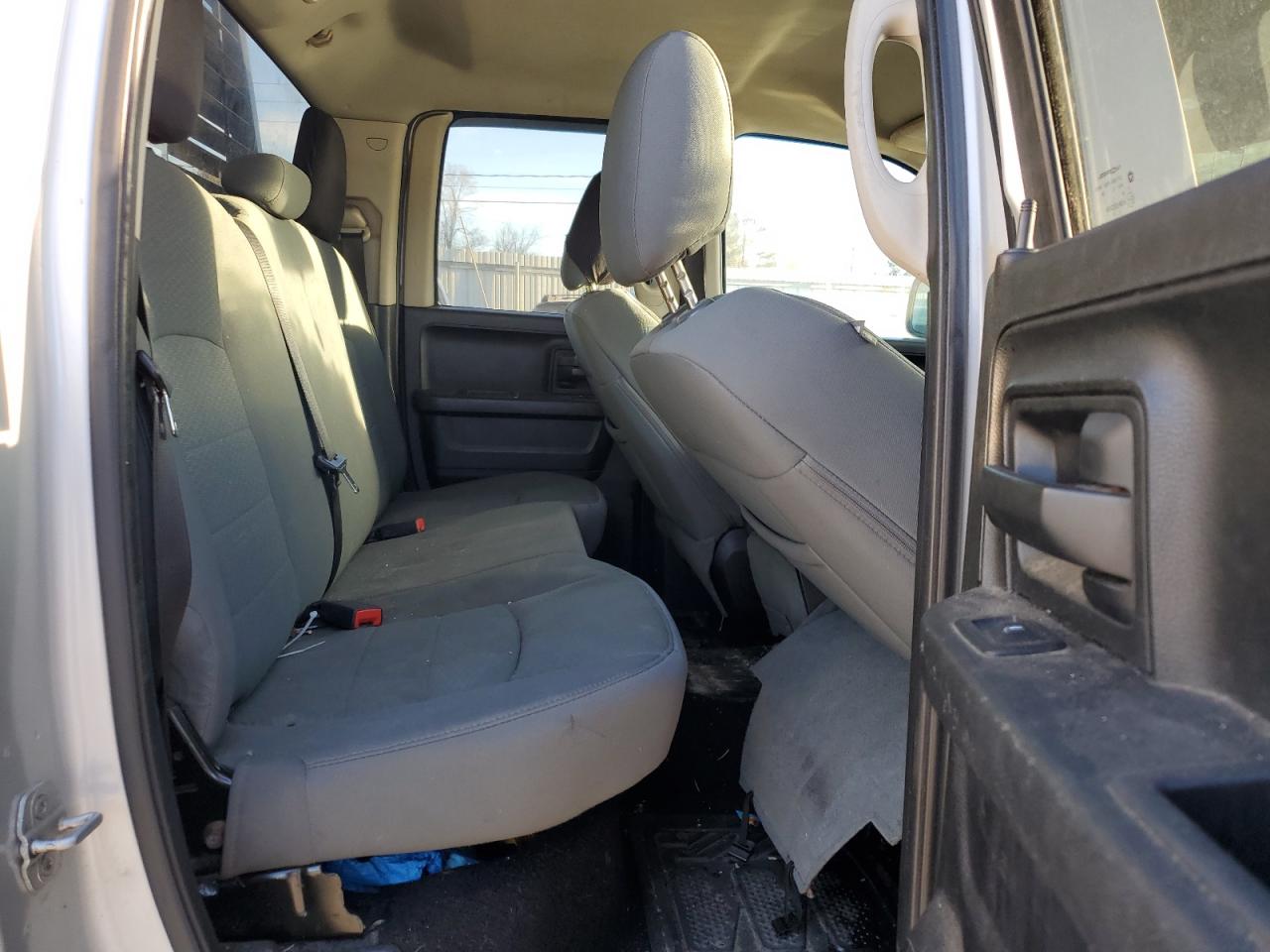 2013 RAM 1500 - Image 10