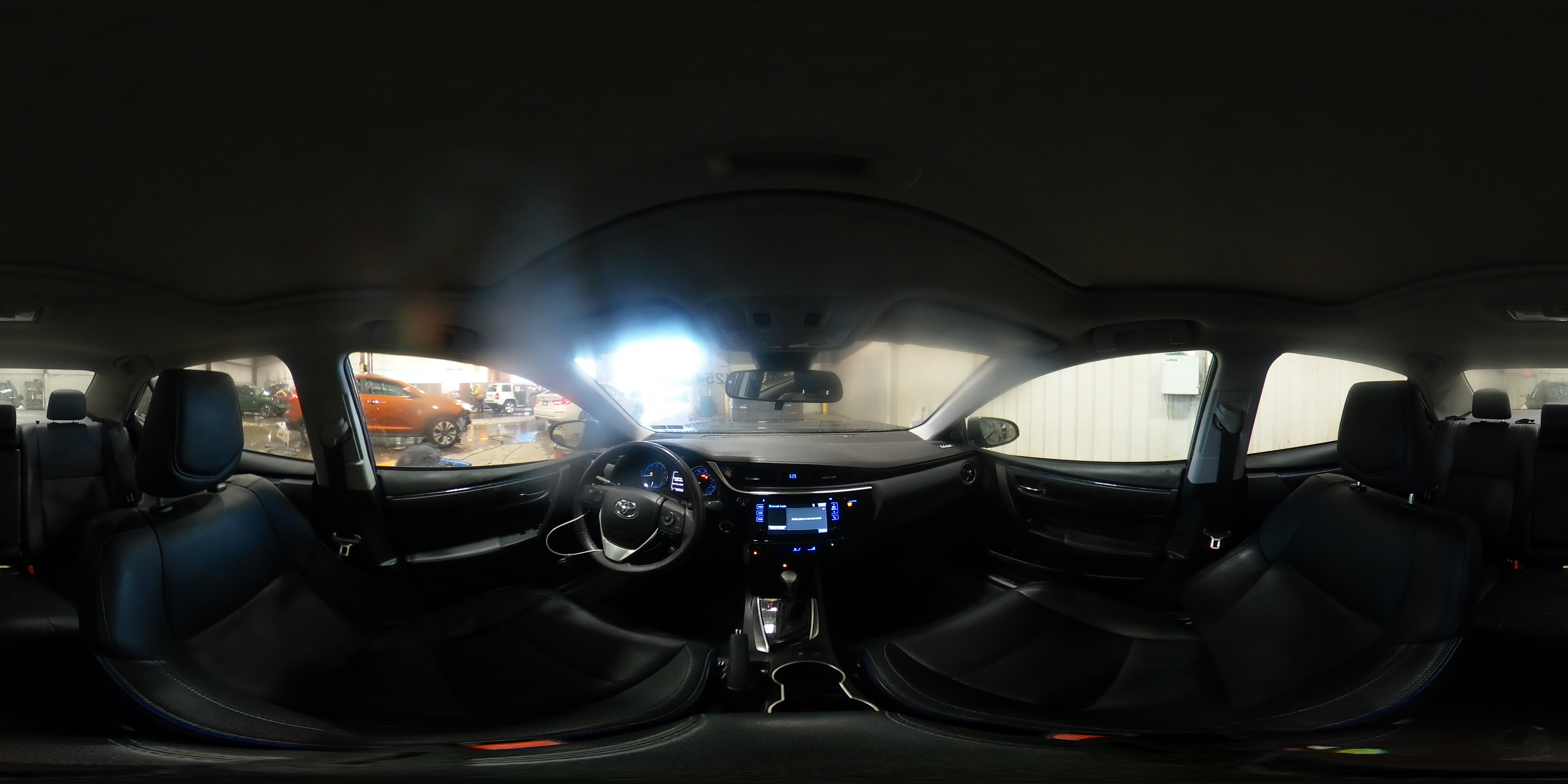 2018 Toyota Corolla - Image 15