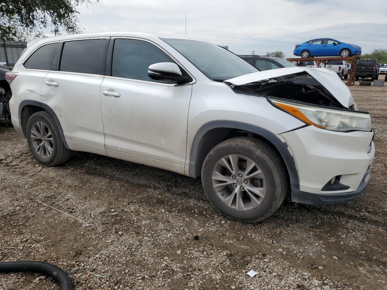 2016 Toyota Highlander - Image 4