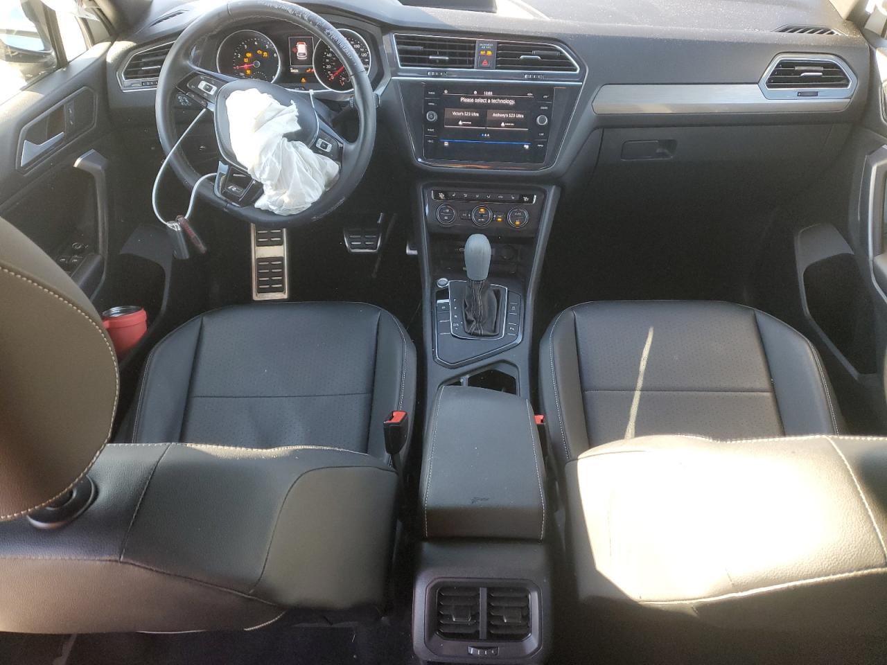 2021 Volkswagen Tiguan - Image 8