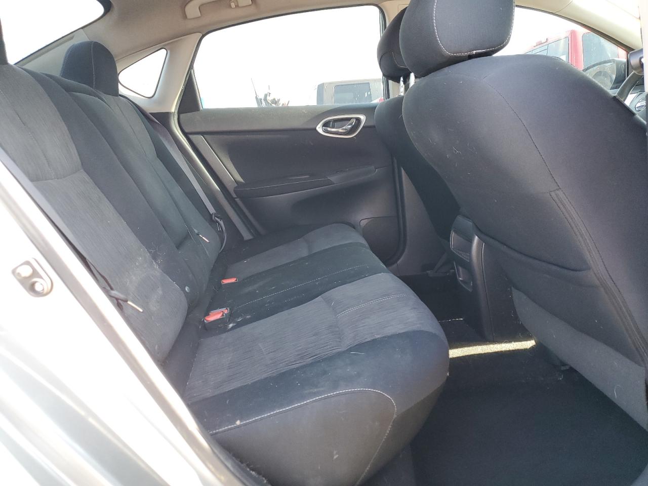 2014 Nissan Sentra - Image 10