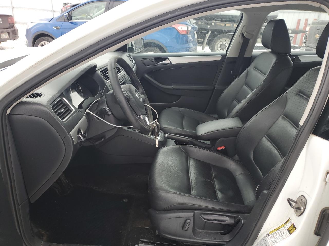 2014 Volkswagen Jetta - Image 7