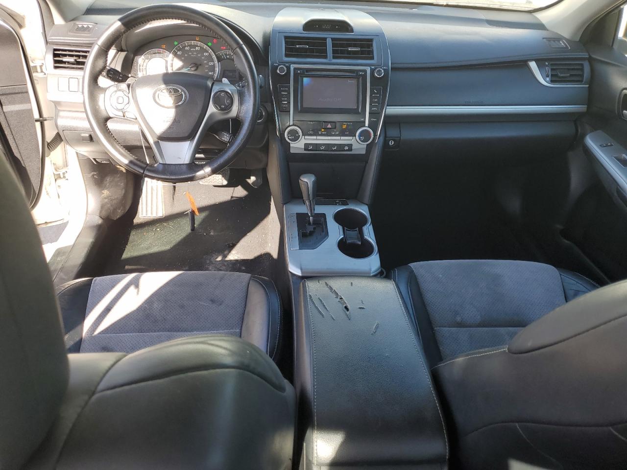2012 Toyota Camry - Image 8