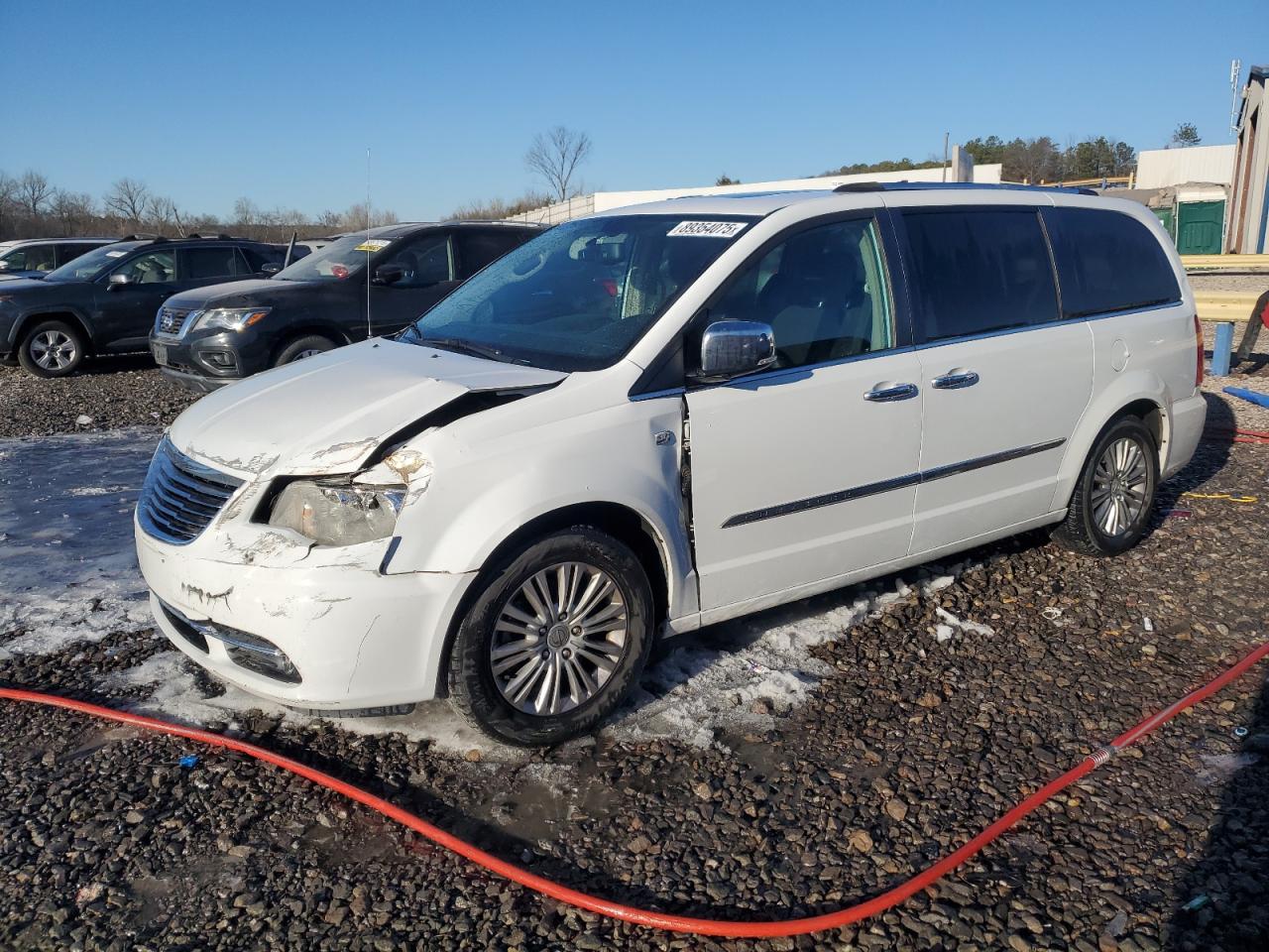 2014 Chrysler Town & Country - Image 1
