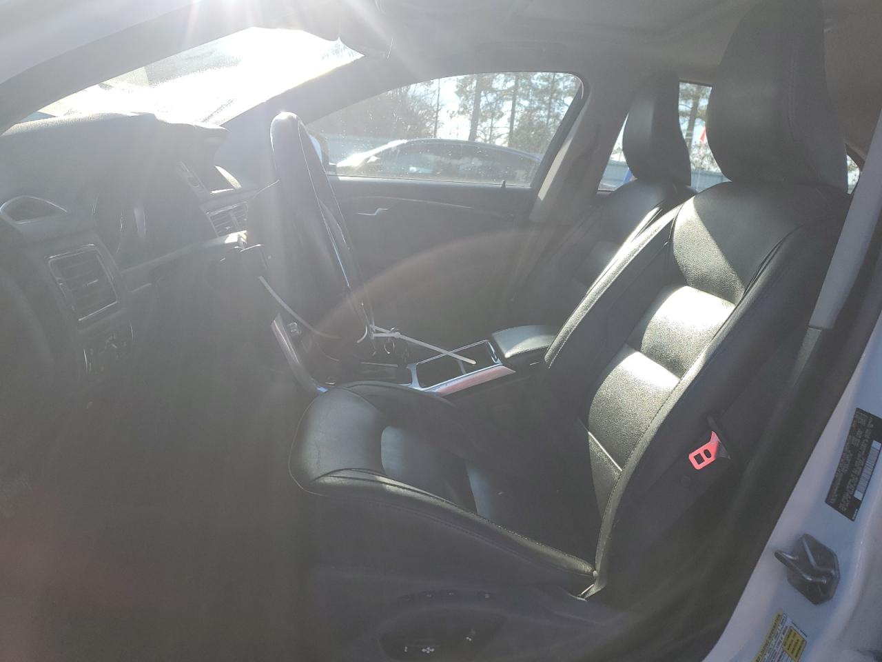 2016 Volvo S80 - Image 7