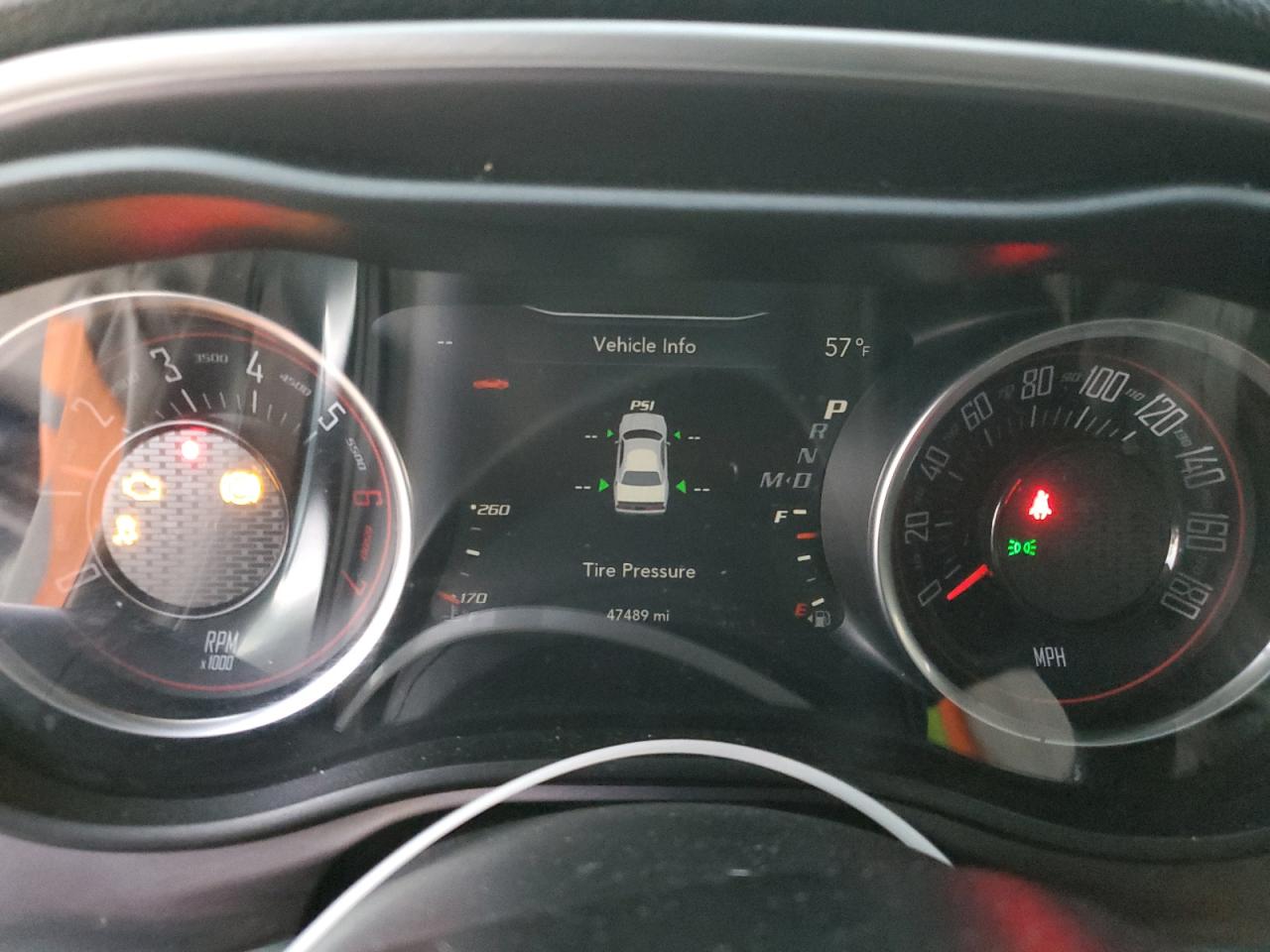 2019 Dodge Challenger - Image 9