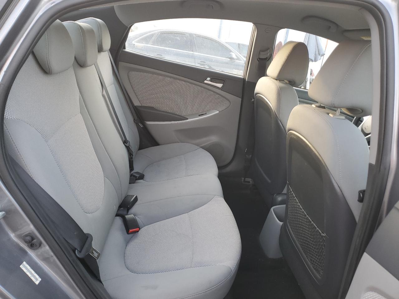 2014 Hyundai Accent - Image 10