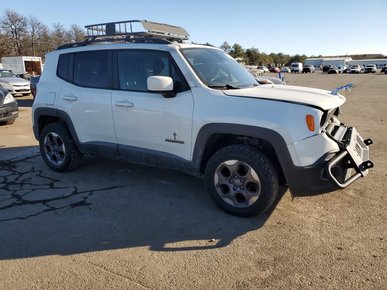 2015 Jeep Renegade - Image 4