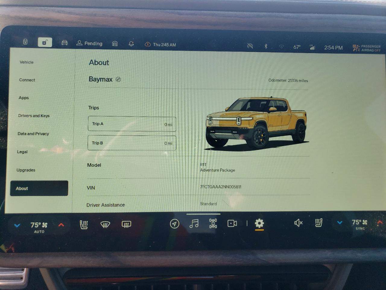 2022 Rivian R1T - Image 9