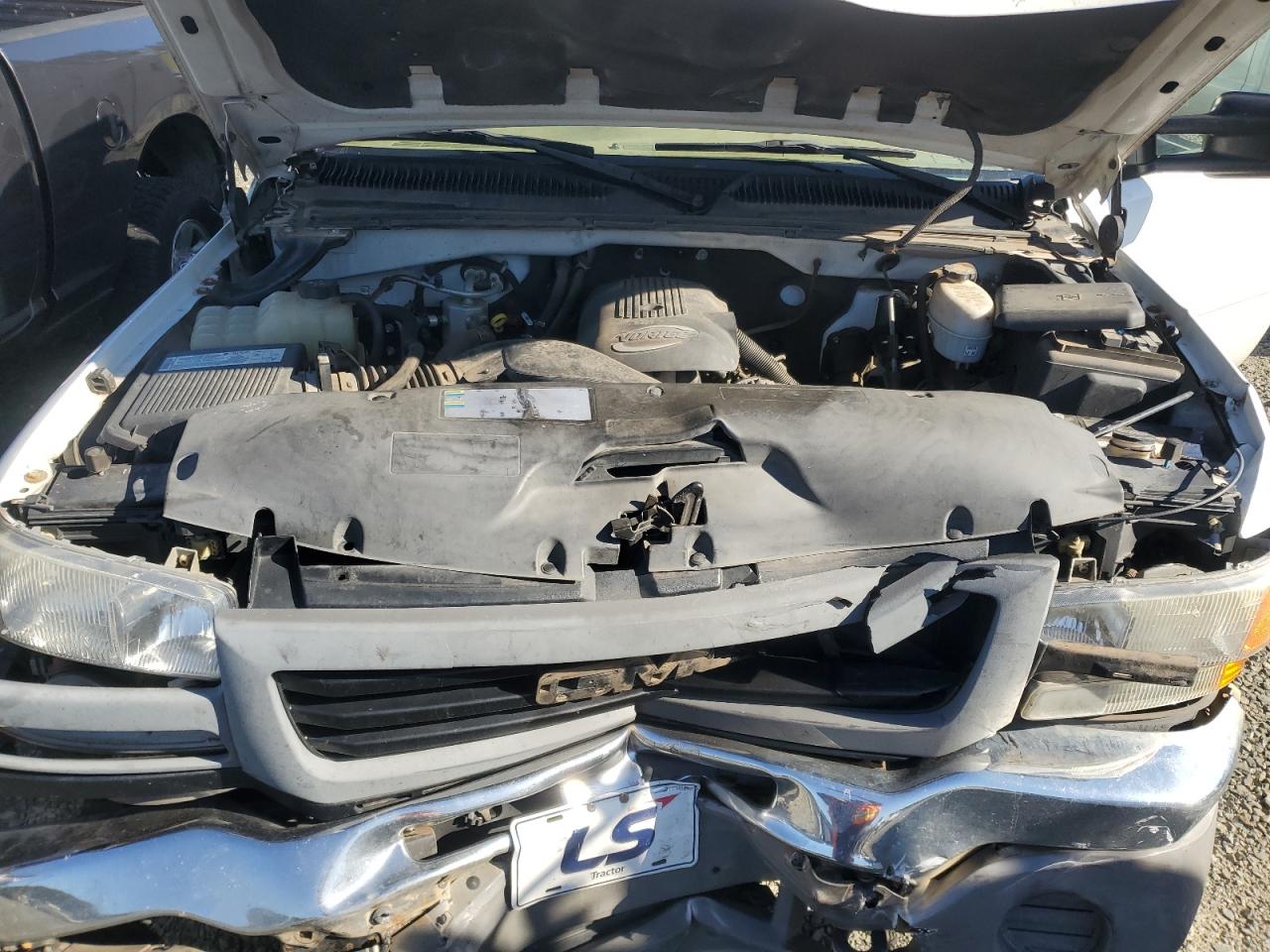 2006 GMC Sierra - Image 12