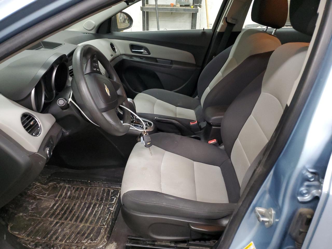 2012 Chevrolet Cruze - Image 7
