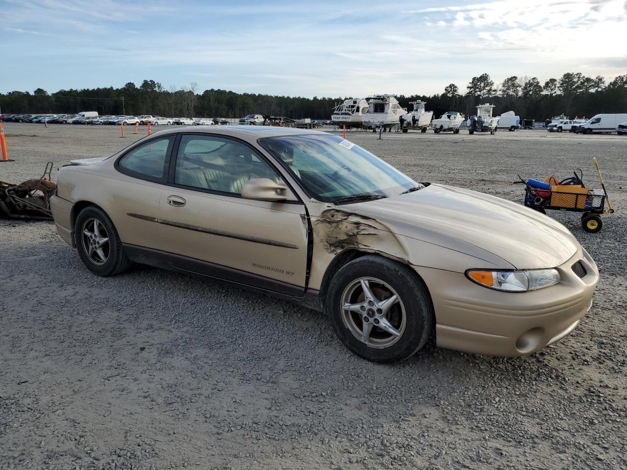 2002 Pontiac Grand Prix - Image 4