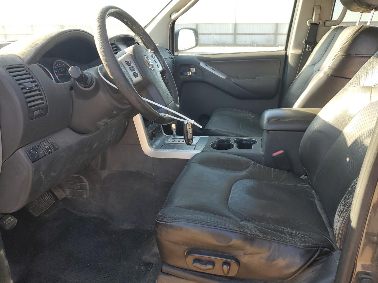 2011 Nissan Pathfinder - Image 7