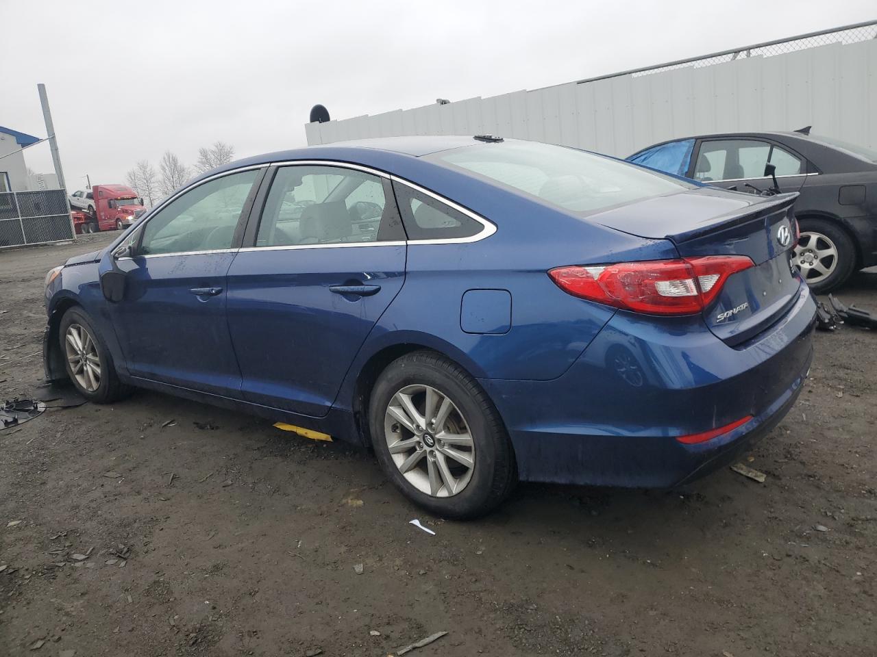 2017 Hyundai Sonata - Image 2