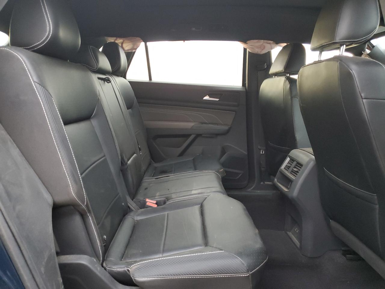 2021 Volkswagen Atlas - Image 11
