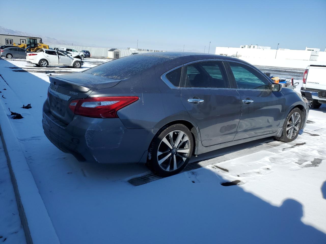 2016 Nissan Altima - Image 3