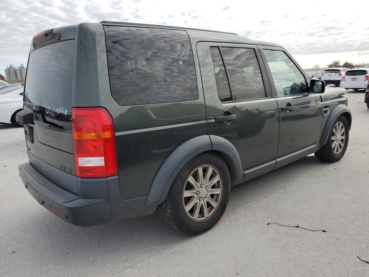 2007 Land Rover LR3 - Image 3