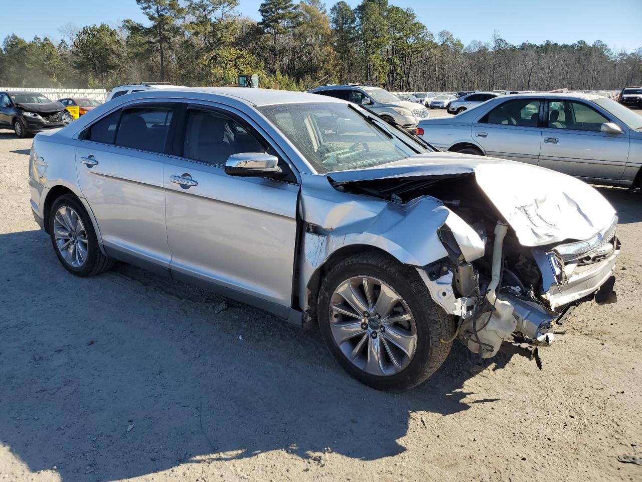 2012 Ford Taurus - Image 4