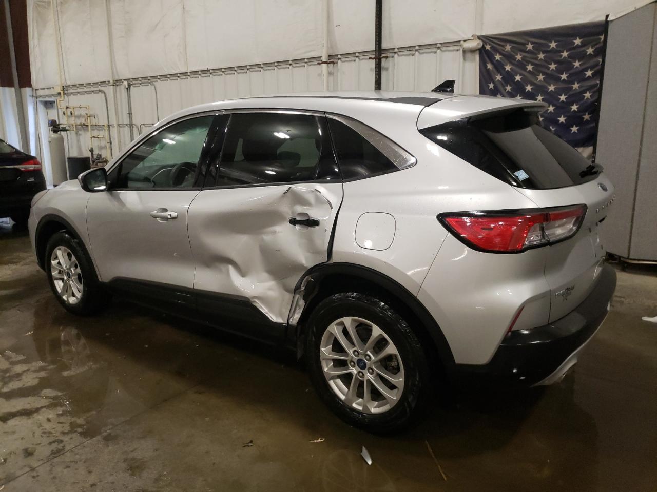 2020 Ford Escape - Image 2