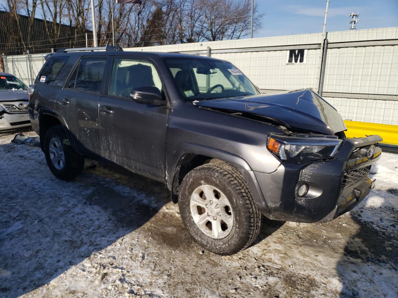 2019 Toyota 4Runner - Image 4