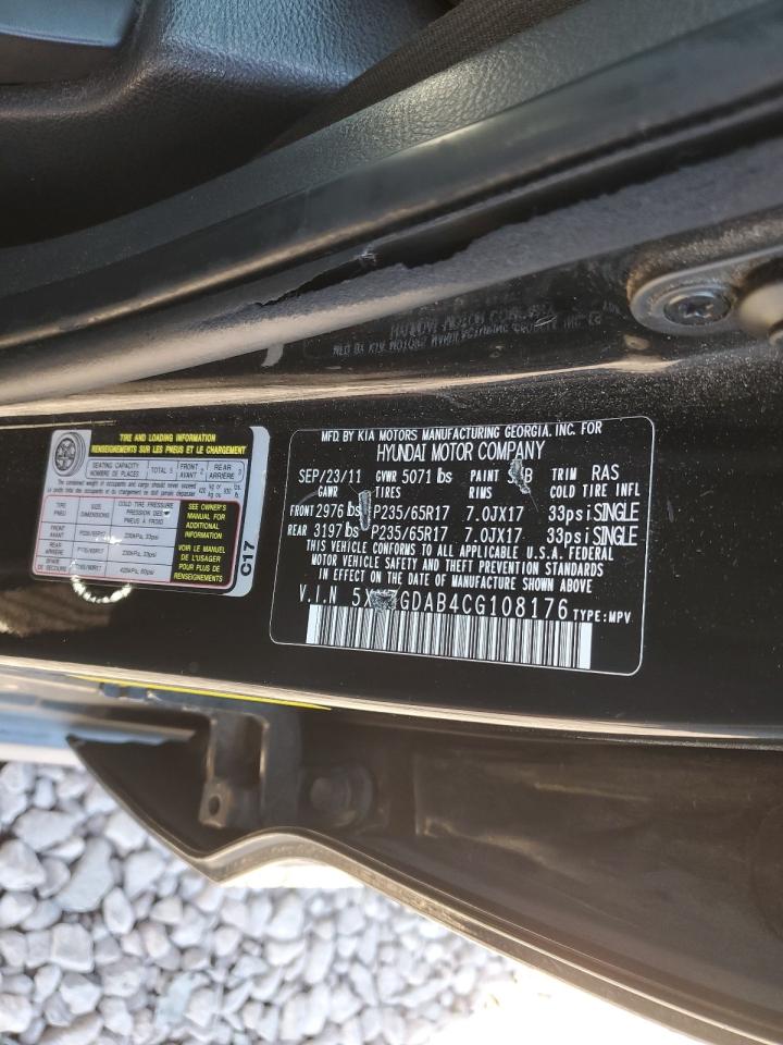 2012 Hyundai Santa Fe - Image 13