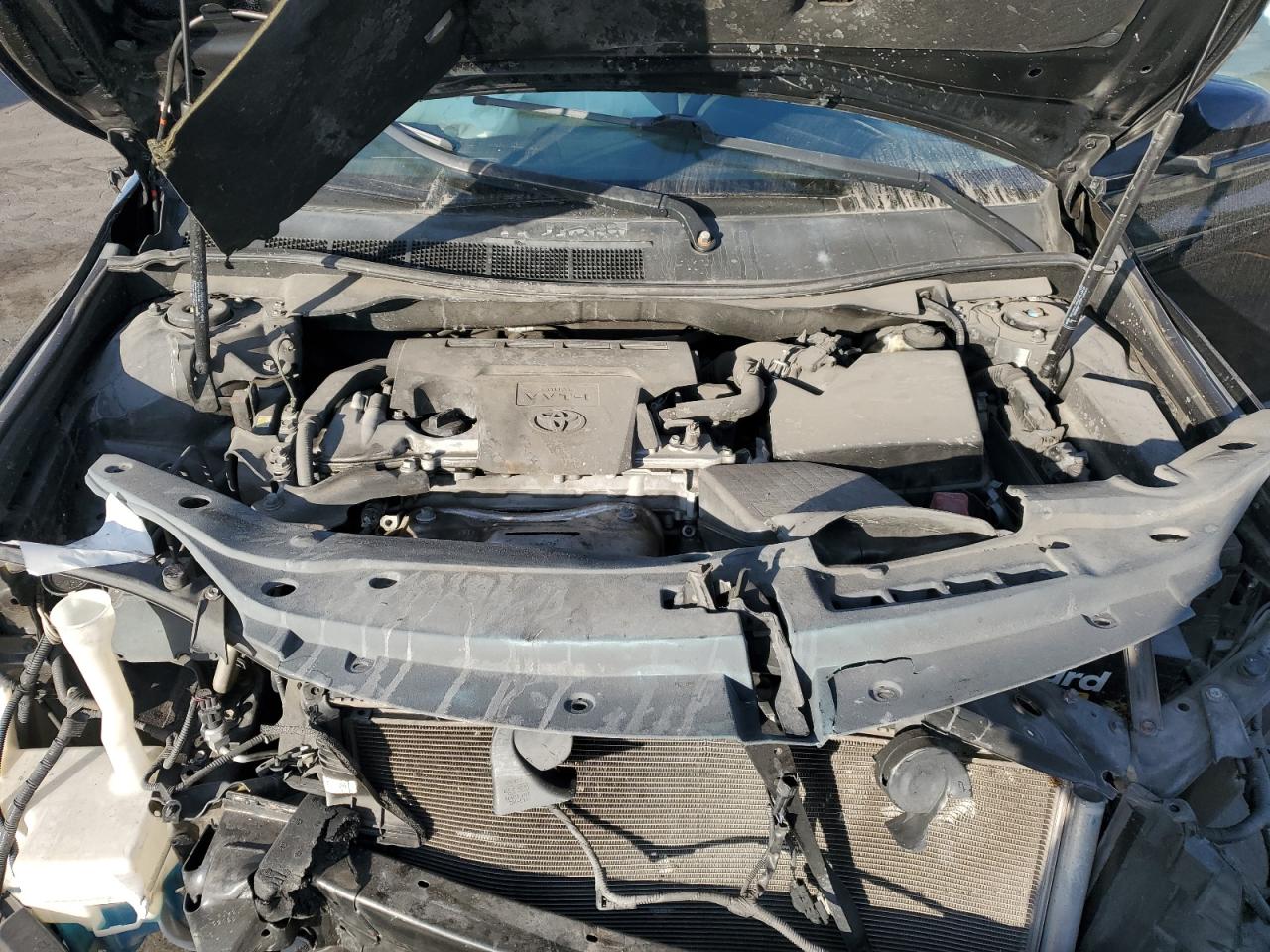 2017 Toyota Camry - Image 12