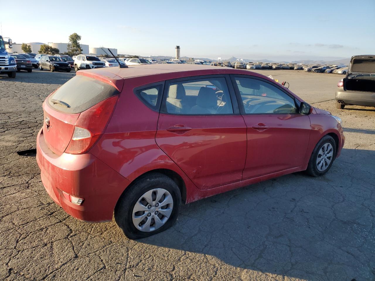 2017 Hyundai Accent - Image 3