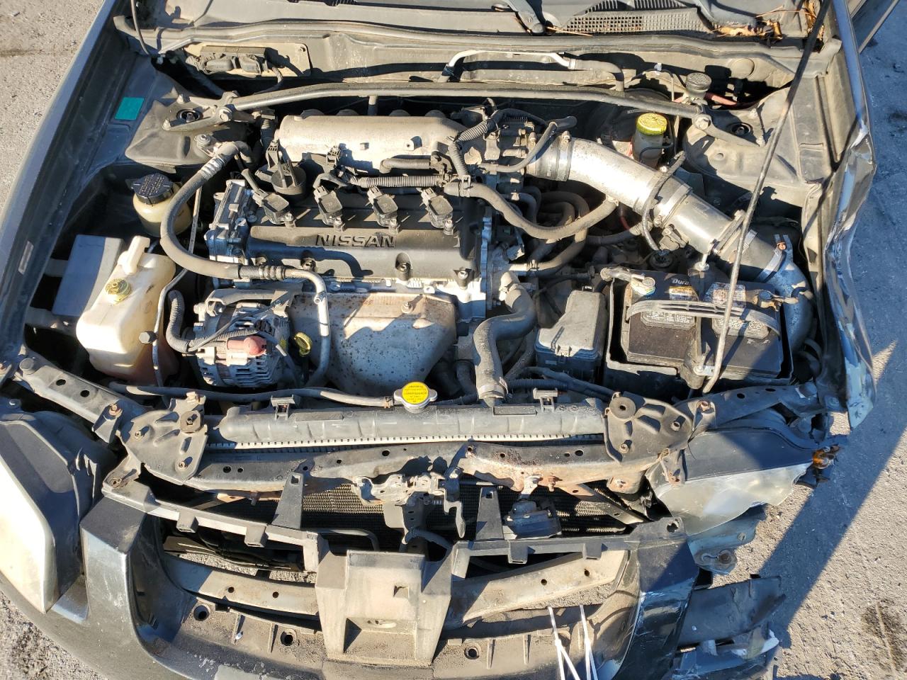 2004 Nissan Sentra - Image 12
