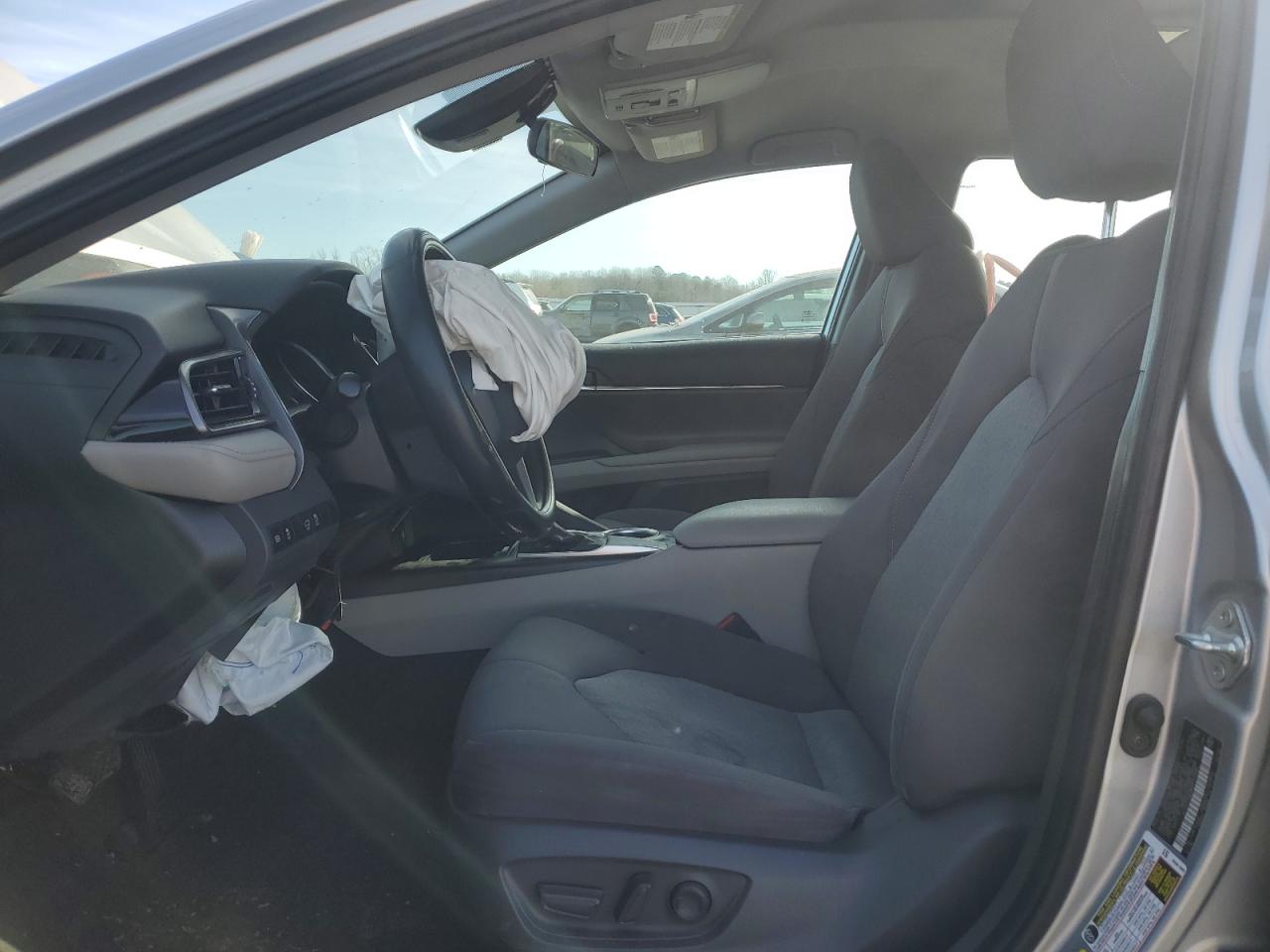 2021 Toyota Camry - Image 7