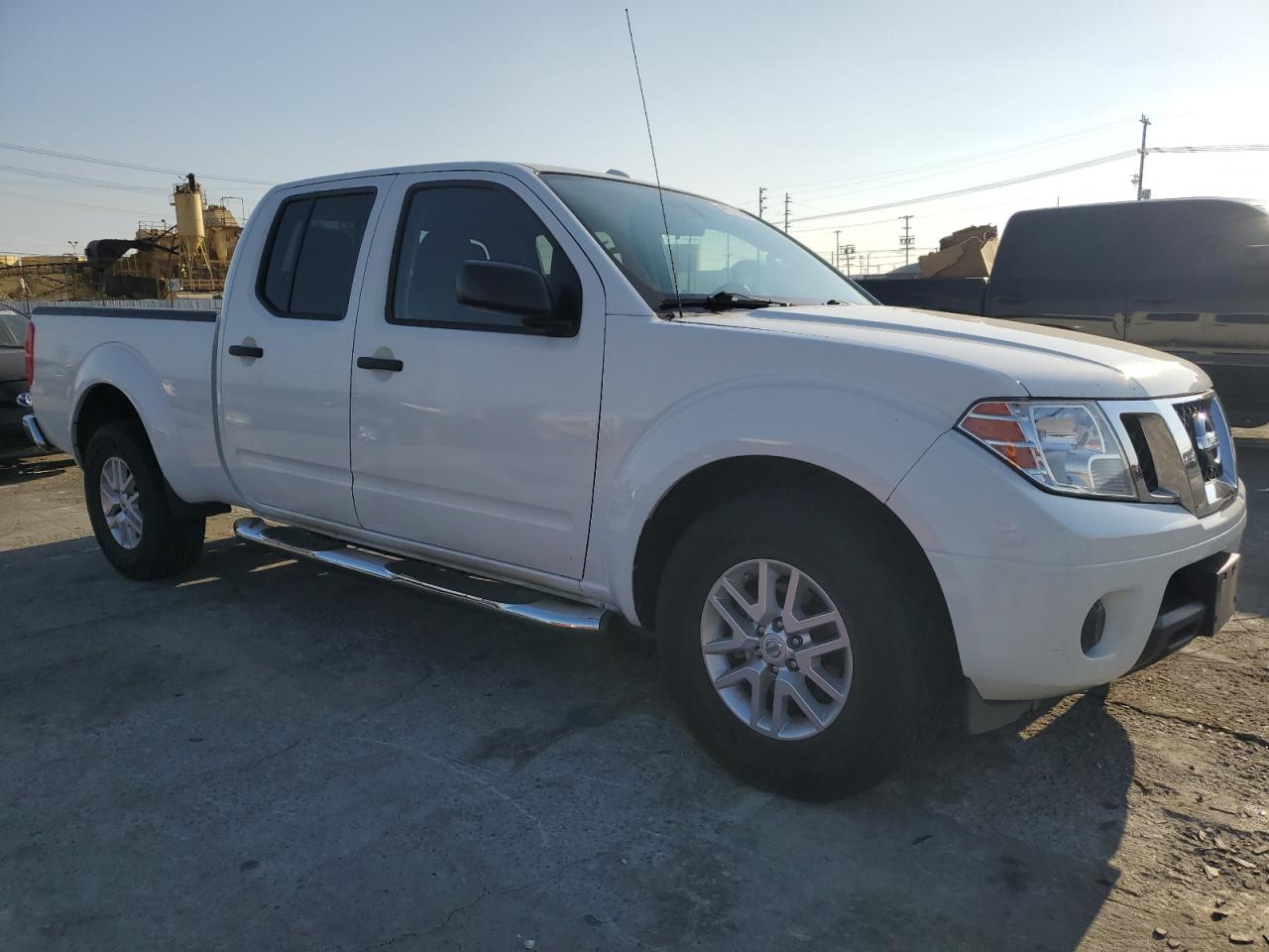 2016 Nissan Navara (Frontier) - Image 4