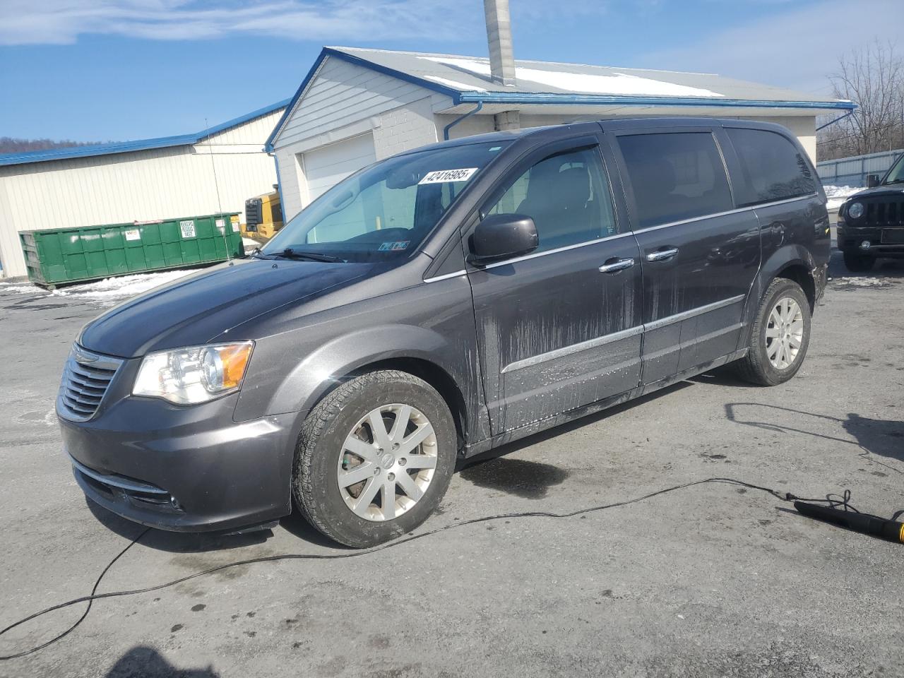2016 Chrysler Town & Country - Image 1