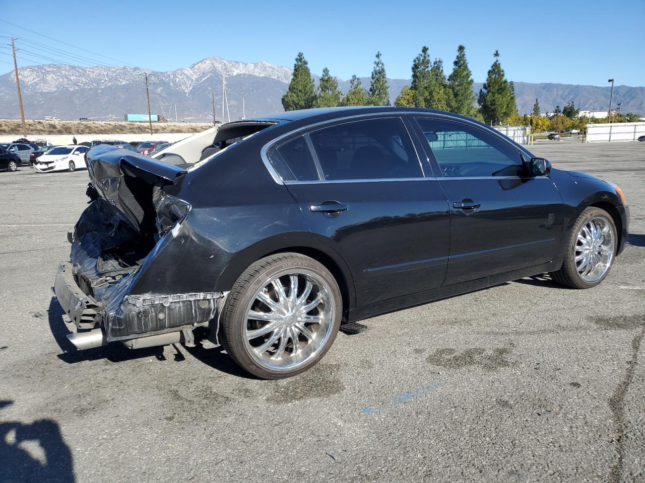 2012 Nissan Altima - Image 3