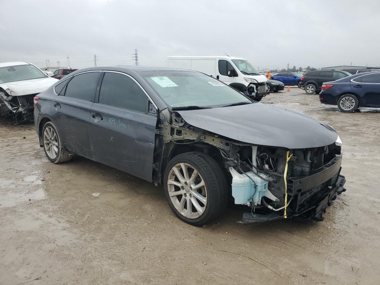 2013 Toyota Avalon - Image 4