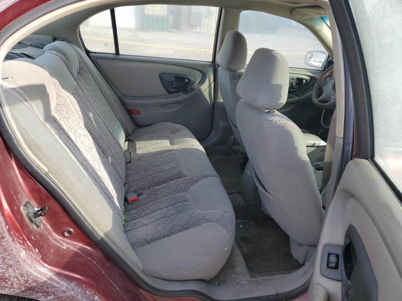 2003 Chevrolet Malibu - Image 10