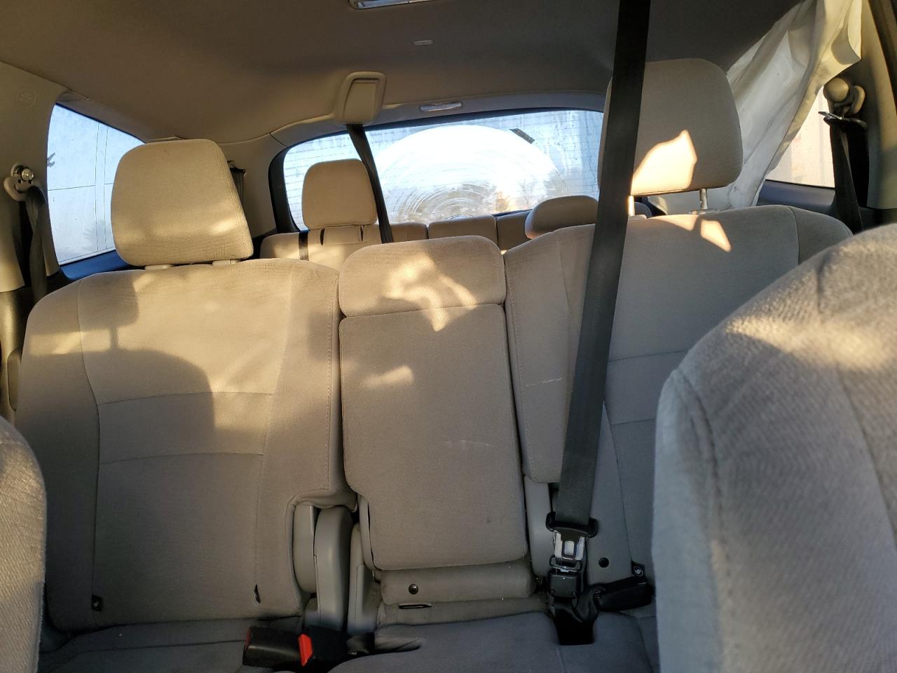 2016 Honda Pilot - Image 10