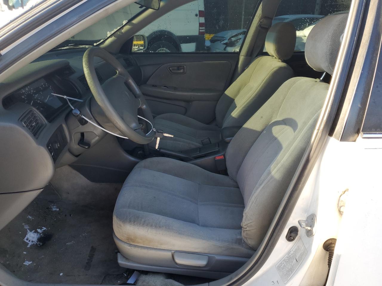 2001 Toyota Camry - Image 7