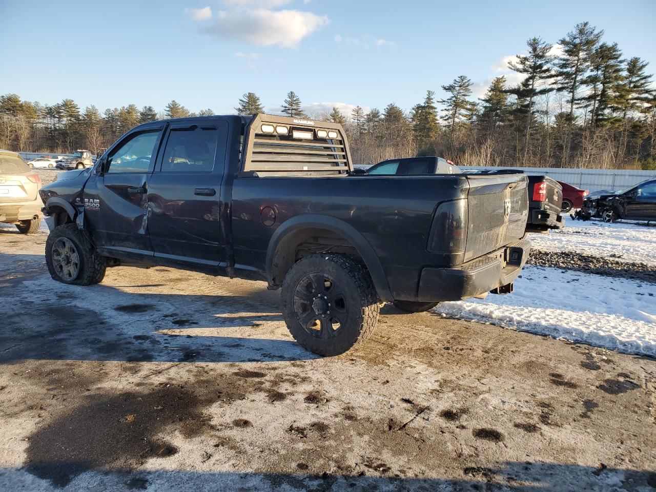 2014 RAM 2500 - Image 2