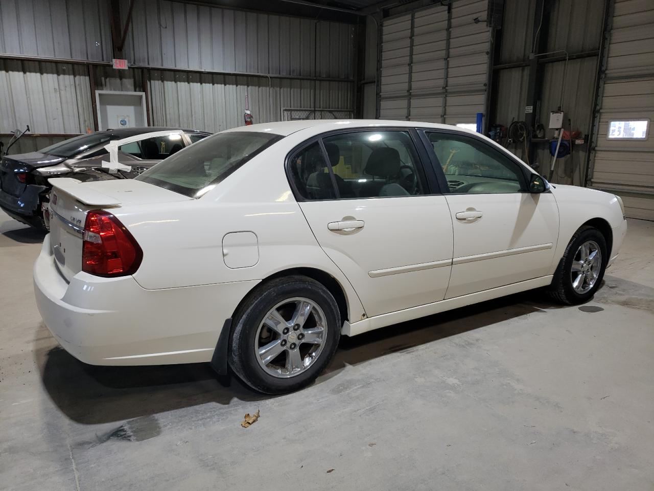 2005 Chevrolet Malibu - Image 3