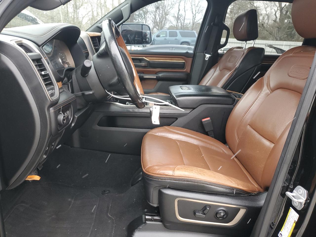 2019 RAM 1500 - Image 7
