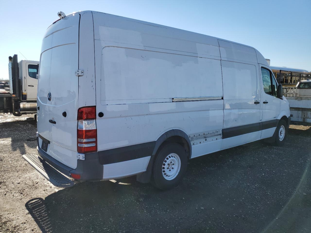 2016 Mercedes-Benz Sprinter - Image 3