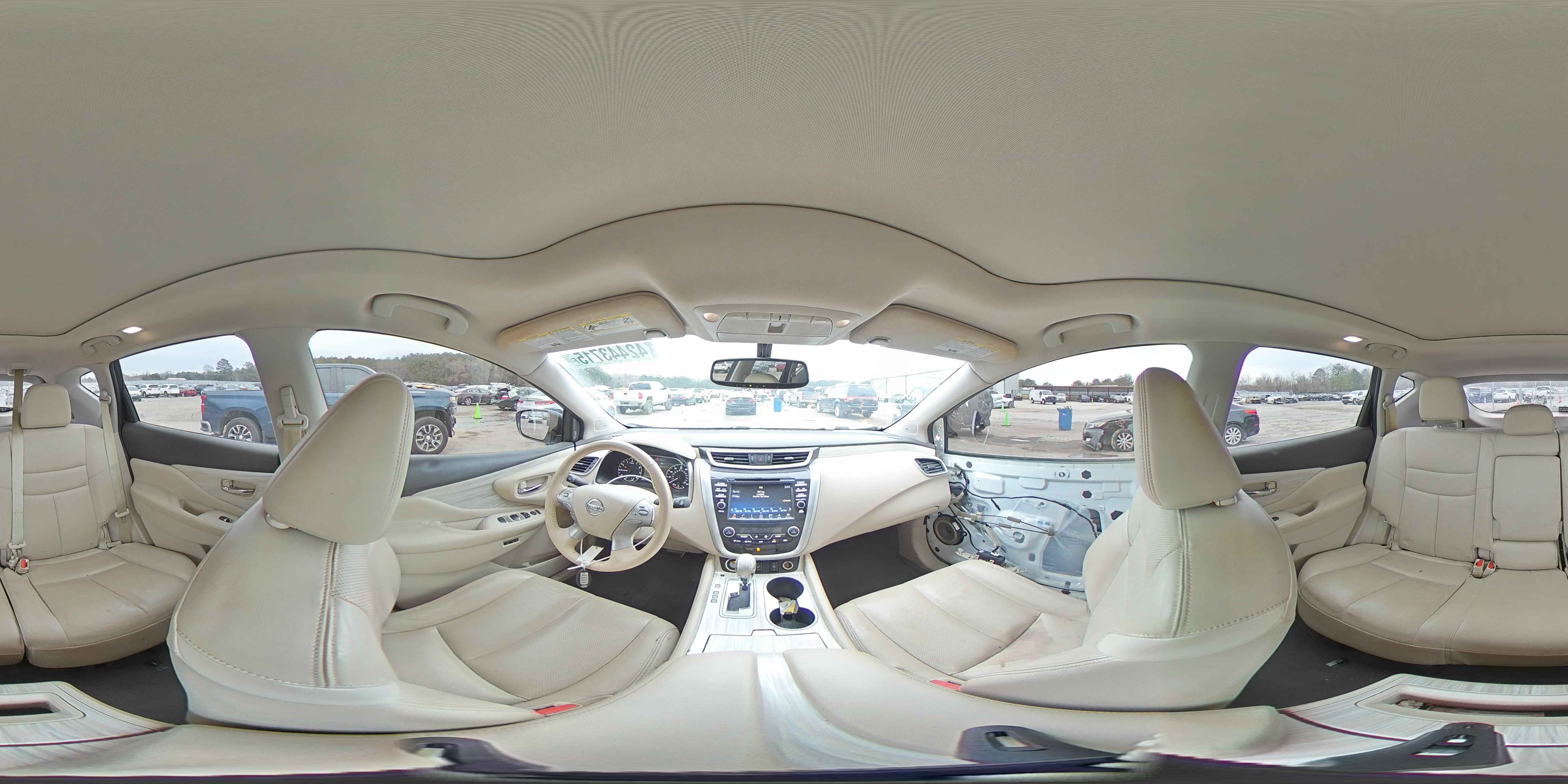 2016 Nissan Murano - Image 14