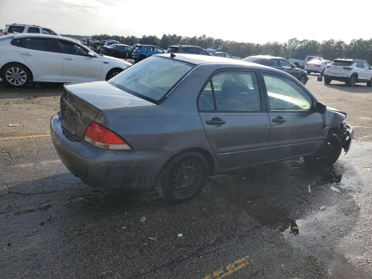 2005 Mitsubishi Lancer - Image 3