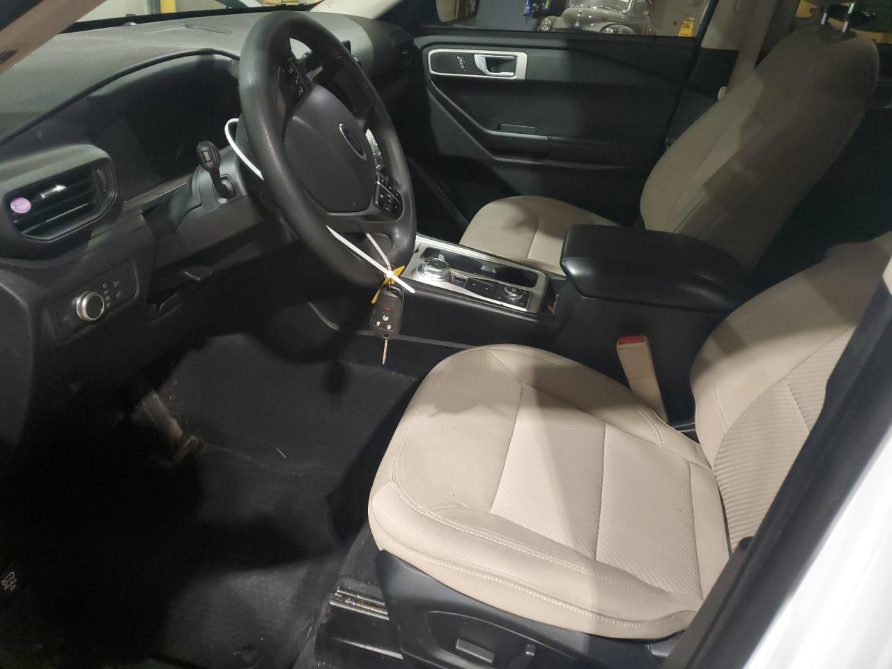 2021 Ford Explorer - Image 7