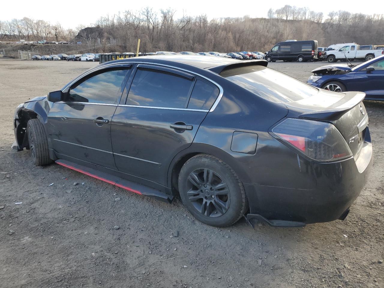 2011 Nissan Altima - Image 2