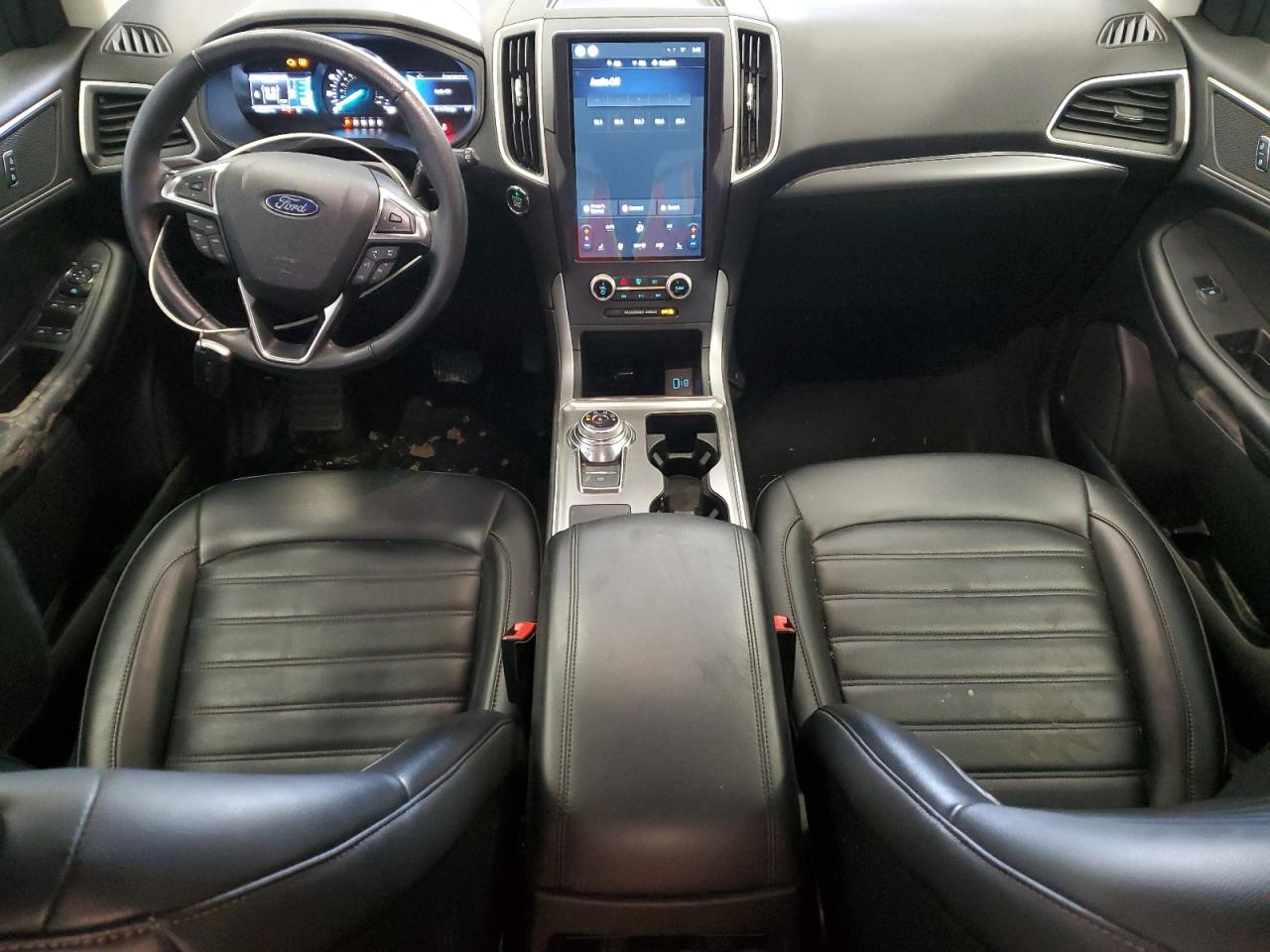 2022 Ford Edge - Image 8