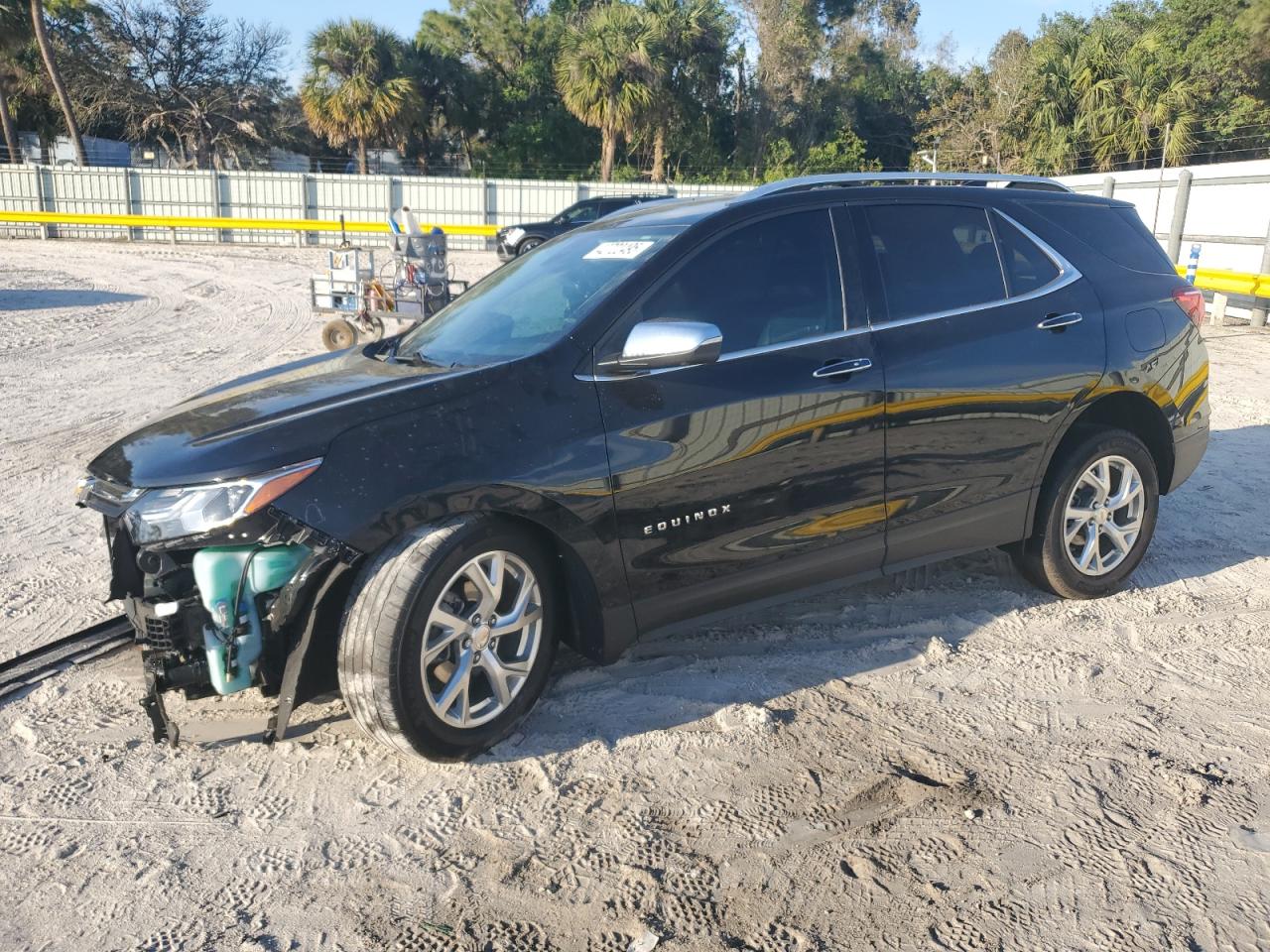 2020 Chevrolet Equinox - Image 1