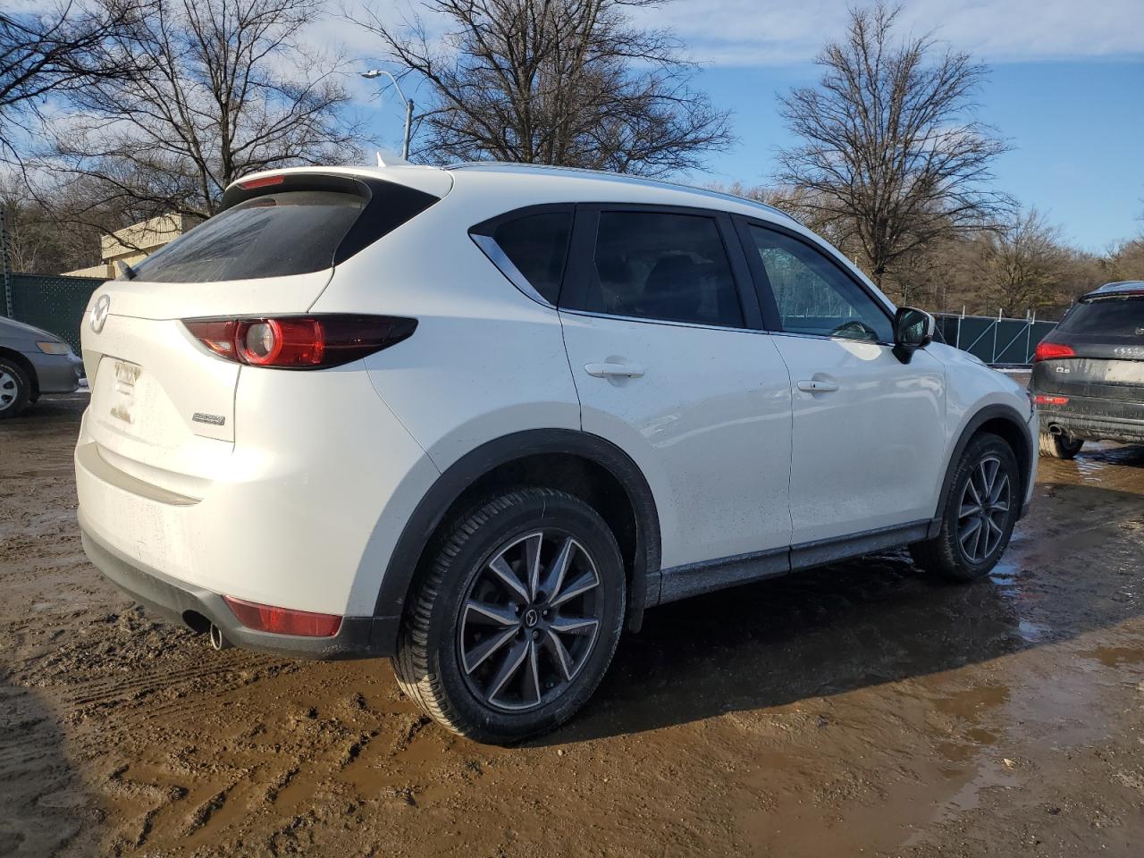 2018 Mazda CX-5 - Image 3