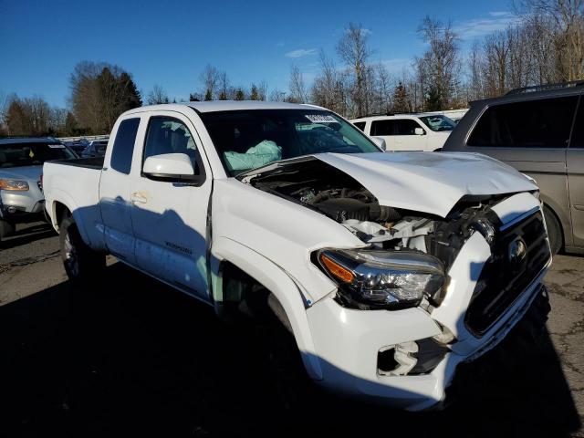  TOYOTA TACOMA 2018 Biały